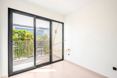 Снять в аренду виллу в Tilal Al Ghaf, Дубай: 3 спальни, 141м², № 89804 - фото 14