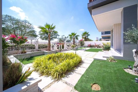 Снять в аренду виллу в Dubai Hills, Дубай Хилс Эстейт, Дубай: 5 спален, 940м², № 44668 - фото 27