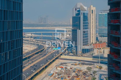 Apartment in Vida Residences Dubai Mall, Downtown Dubai (Downtown Burj Dubai), Dubai 2 bedrooms, 100.15 sq.m. № 128453 - photo 22