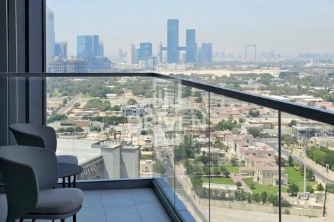 Apartment in Vida Residences Dubai Mall, Downtown Dubai (Downtown Burj Dubai), Dubai 2 bedrooms, 100.15 sq.m. № 128453 - photo 18