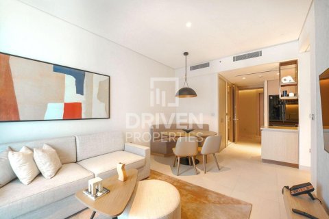 Apartment in Vida Residences Dubai Mall, Downtown Dubai (Downtown Burj Dubai), Dubai 2 bedrooms, 100.15 sq.m. № 128453