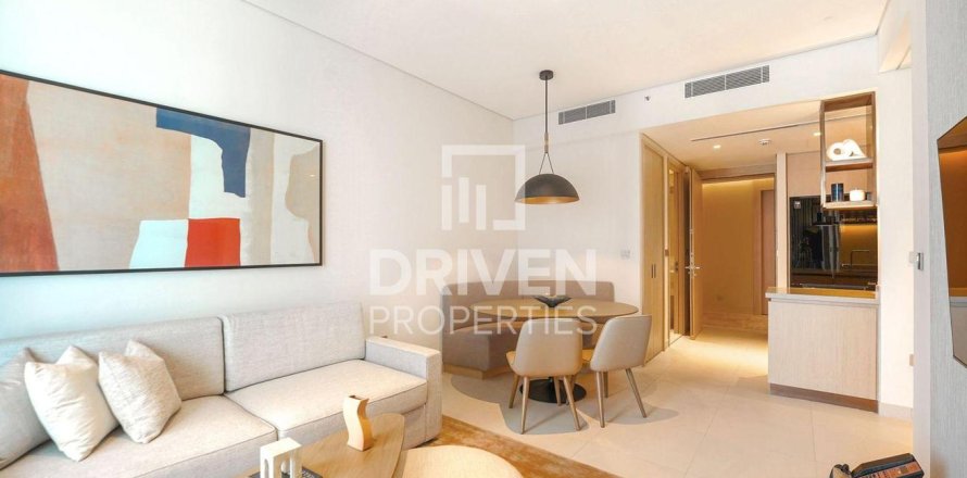 Apartment in Vida Residences Dubai Mall, Downtown Dubai (Downtown Burj Dubai), Dubai 2 bedrooms, 100.15 sq.m. № 128453