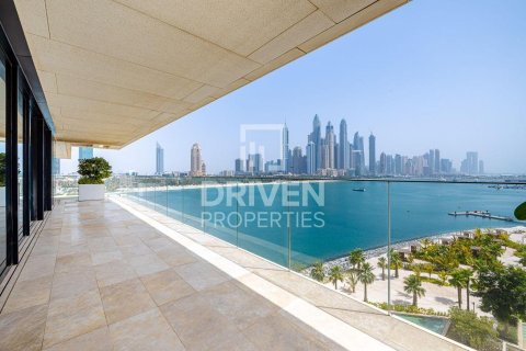 Penthouse in One at Palm Jumeirah, Palm Jumeirah, Dubai 4 bedrooms, 509.11 sq.m. № 128440 - photo 3