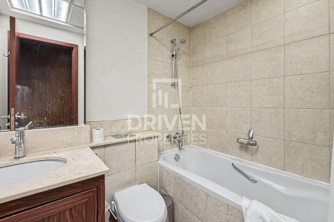 Apartment in The Residences, Downtown Dubai (Downtown Burj Dubai), Dubai 1 bedroom, 93.83 sq.m. № 128450 - photo 14