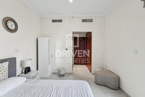 Apartment in The Residences, Downtown Dubai (Downtown Burj Dubai), Dubai 1 bedroom, 93.83 sq.m. № 128450 - photo 11