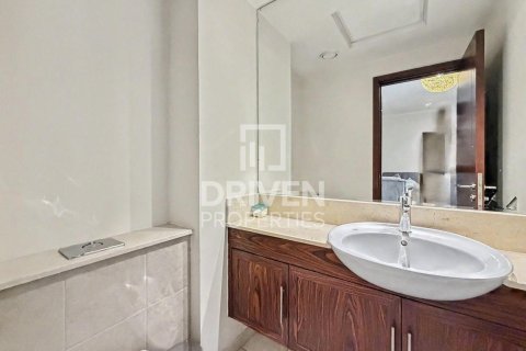 Apartment in The Residences, Downtown Dubai (Downtown Burj Dubai), Dubai 1 bedroom, 93.83 sq.m. № 128450 - photo 13
