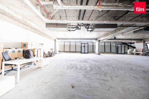 Magasin à Bur Dubai, Dubai, 560.9 m², № 76883 - photo 2