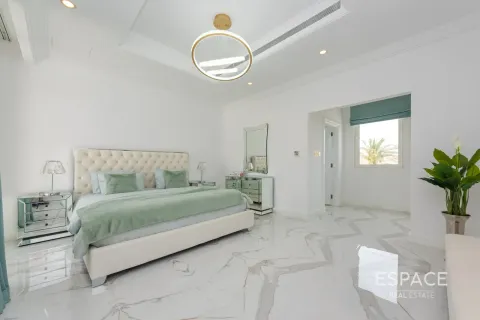 Villa en Palm Jumeirah, Dubai, 6 dormitorios, 505 m², № 71148 - foto 14