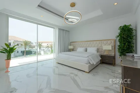 Villa en Palm Jumeirah, Dubai, 6 dormitorios, 505 m², № 71148 - foto 9