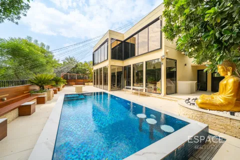 Купить виллу в Saheel, Арабиан Ранчес, Дубай: 5 спален, 557м², № 71160 - фото 1