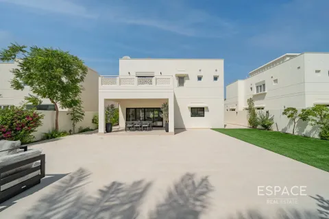 Villa à Meadows, Dubai, 4 chambres, 373 m², № 71163 - photo 20