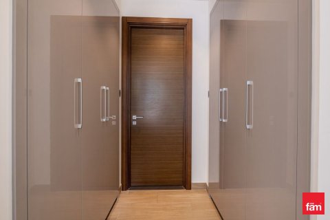 Apartment in Dubai 1 bedroom, 150.4 sq.m. № 72364 - photo 11