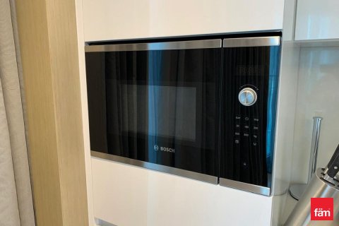 Снять в аренду квартиру в Дубае: 2 спальни, 102.5м², № 72376 - фото 13