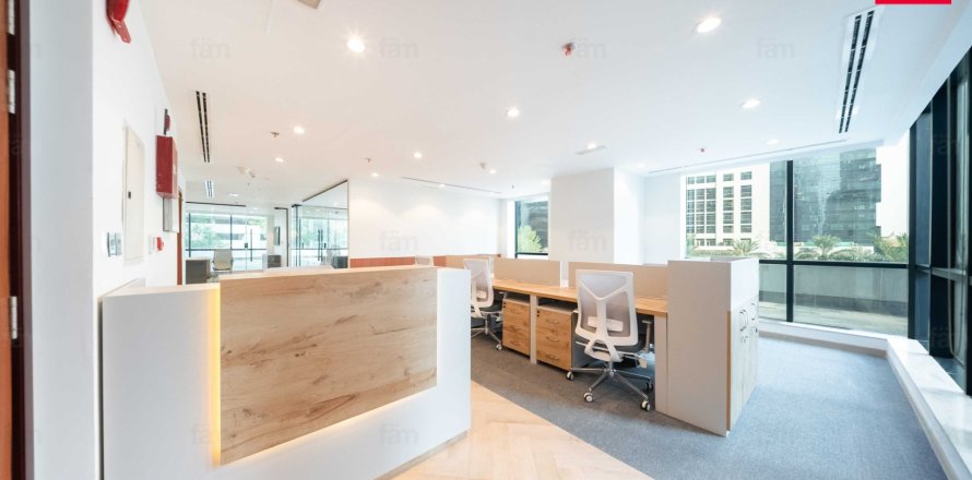 Office in Dubai 115.9 sq.m. № 13110