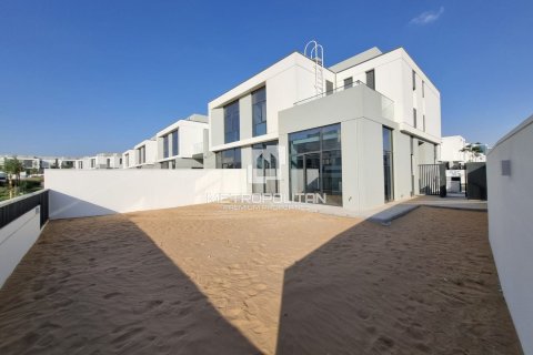 Adosado en Al Furjan, Dubai, 4 dormitorios, 358 m², № 14863 - foto 23