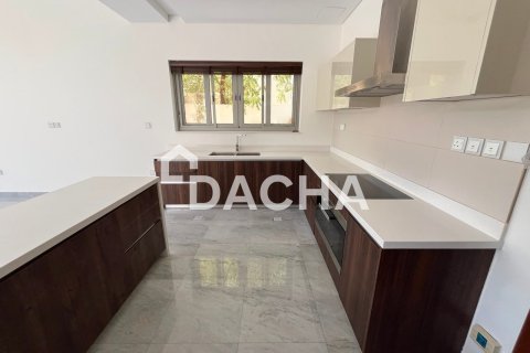 Villa in District One, Mohammed Bin Rashid City, Dubai 4 bedrooms, 597 sq.m. № 111668 - photo 24