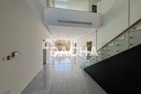 Villa in District One, Mohammed Bin Rashid City, Dubai 4 bedrooms, 597 sq.m. № 111668 - photo 11