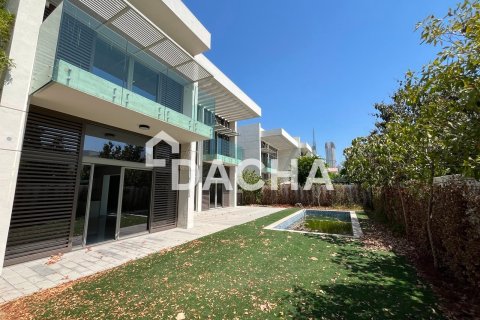 Villa in District One, Mohammed Bin Rashid City, Dubai 4 bedrooms, 597 sq.m. № 111668