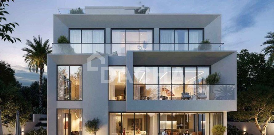 Villa en Dubai, 5 dormitorios, 812 m², № 111666