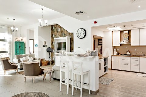 Villa in Jumeirah Village Circle, Dubai 4 bedrooms, 352 sq.m. № 111661