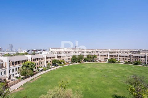 Apartamento en Motor City, Dubai, 2 dormitorios, 127 m², № 24233 - foto 7