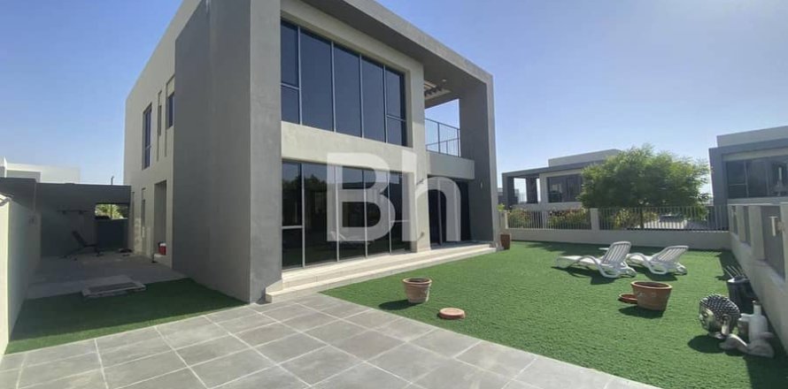 Вилла в Дубай Хилс Эстейт, Дубай, 4 спальни, 440м², № 24229