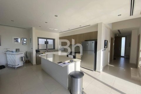 Снять в аренду виллу в Дубай Хилс Эстейт, Дубай: 4 спальни, 440м², № 24229 - фото 8