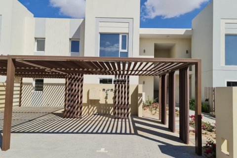 Apartment in Dubai 2 bedrooms, 151.1 sq.m. № 20997 - photo 1