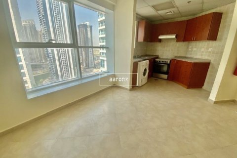 Apartment in Jumeirah Lake Towers, Dubai 2 bedrooms, 64.1 sq.m. № 21001 - photo 2