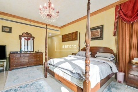 Apartment in Dubai Marina, Dubai 5 bedrooms, 415.4 sq.m. № 20999 - photo 9