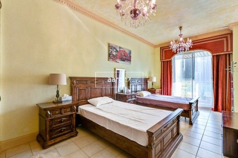 Apartment in Dubai Marina, Dubai 5 bedrooms, 415.4 sq.m. № 20999 - photo 13