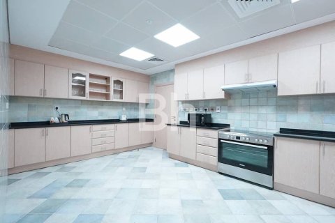 Villa en Jumeirah, Dubai, 5 dormitorios, 650 m², № 21233 - foto 6