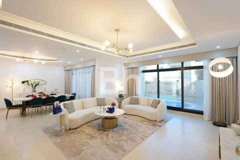 Villa en Jumeirah, Dubai, 5 dormitorios, 650 m², № 21233 - foto 4