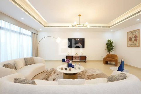 Villa en Jumeirah, Dubai, 5 dormitorios, 650 m², № 21233 - foto 3