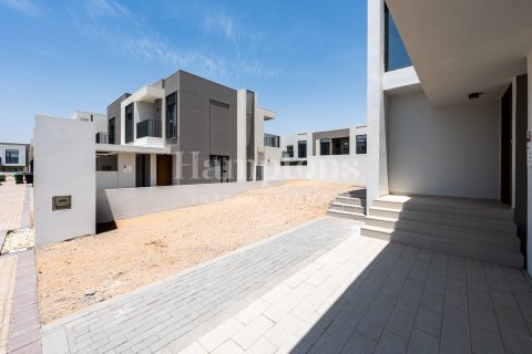 Снять в аренду виллу в Dubai South (Dubai World Central), Дубай: 4 спальни, 204.38660000м², № 12997 - фото 15