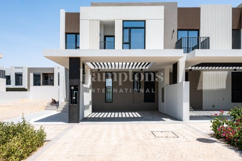 Снять в аренду виллу в Dubai South (Dubai World Central), Дубай: 4 спальни, 204.38660000м², № 12997 - фото 13