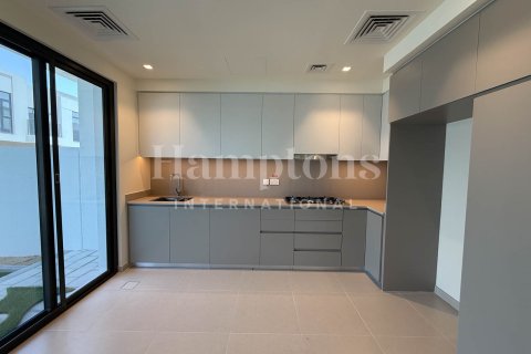 Villa in Dubai South (Dubai World Central), Dubai 3 bedrooms, 144.27835900 sq.m. № 12996 - photo 2