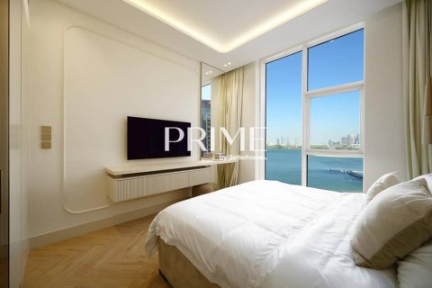Apartment in Palm Jumeirah, Dubai 3 bedrooms, 211 sq.m. № 56691 - photo 14