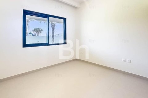 Villa in Dubai South (Dubai World Central), Dubai 4 bedrooms, 307 sq.m. № 56687 - photo 8