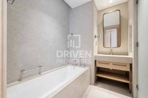 Apartment in Vida Residences Dubai Mall, Downtown Dubai (Downtown Burj Dubai), Dubai 2 bedrooms, 92.53 sq.m. № 138582 - photo 15