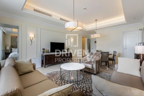 Apartment in Downtown Dubai (Downtown Burj Dubai), Dubai 1 bedroom, 81.94 sq.m. № 138587 - photo 3