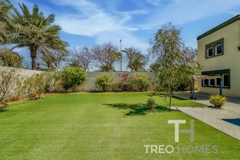 Villa in Regional, Jumeirah Park, Dubai 3 bedrooms, 285 sq.m. № 16300 - photo 11