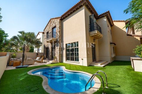 Villa en Hillside at Jumeirah Golf Estates, Jumeirah Golf Estates, Dubai, 4 dormitorios, 347.17851100 m², № 16271 - foto 4