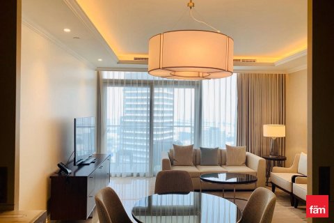 Apartment in Downtown Dubai (Downtown Burj Dubai), Dubai 1 bedroom, 99.6 sq.m. № 40204 - photo 4