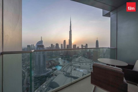 Apartment in Downtown Dubai (Downtown Burj Dubai), Dubai 4 bedrooms, 225 sq.m. № 40205 - photo 1