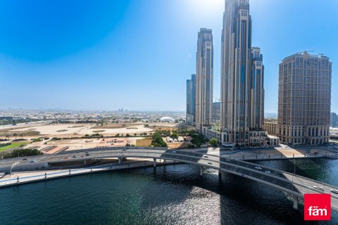 Appartement à Business Bay, Dubai, 3 chambres, 177.7 m², № 40208 - photo 1