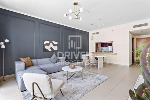 Appartement à Burj Views, Downtown Dubai (Downtown Burj Dubai), Dubai, 1 chambre, 84 m², № 19912 - photo 3