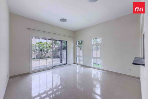 فيلا في دبي 3 غرف نوم, 569.8 م² رقم 49091 - صورة 15