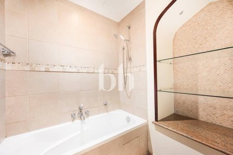 Appartement à Downtown Dubai (Downtown Burj Dubai), Dubai, 2 chambres, 124 m², № 56325 - photo 15