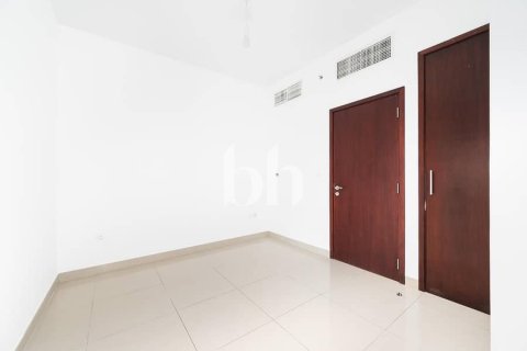 Apartment in Downtown Dubai (Downtown Burj Dubai), Dubai 2 bedrooms, 109 sq.m. № 56322 - photo 12